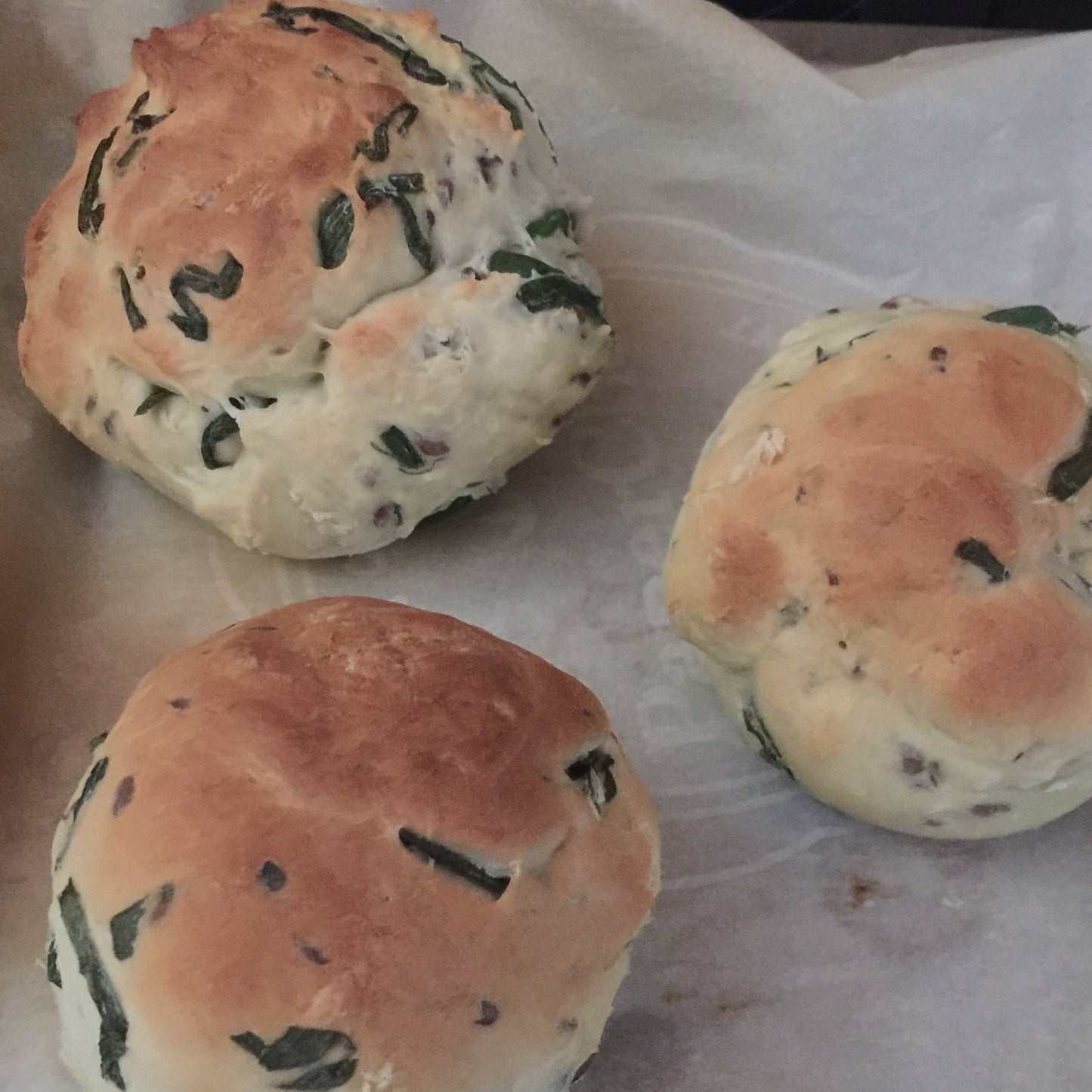 Garlic & Herbs Crispy Buns