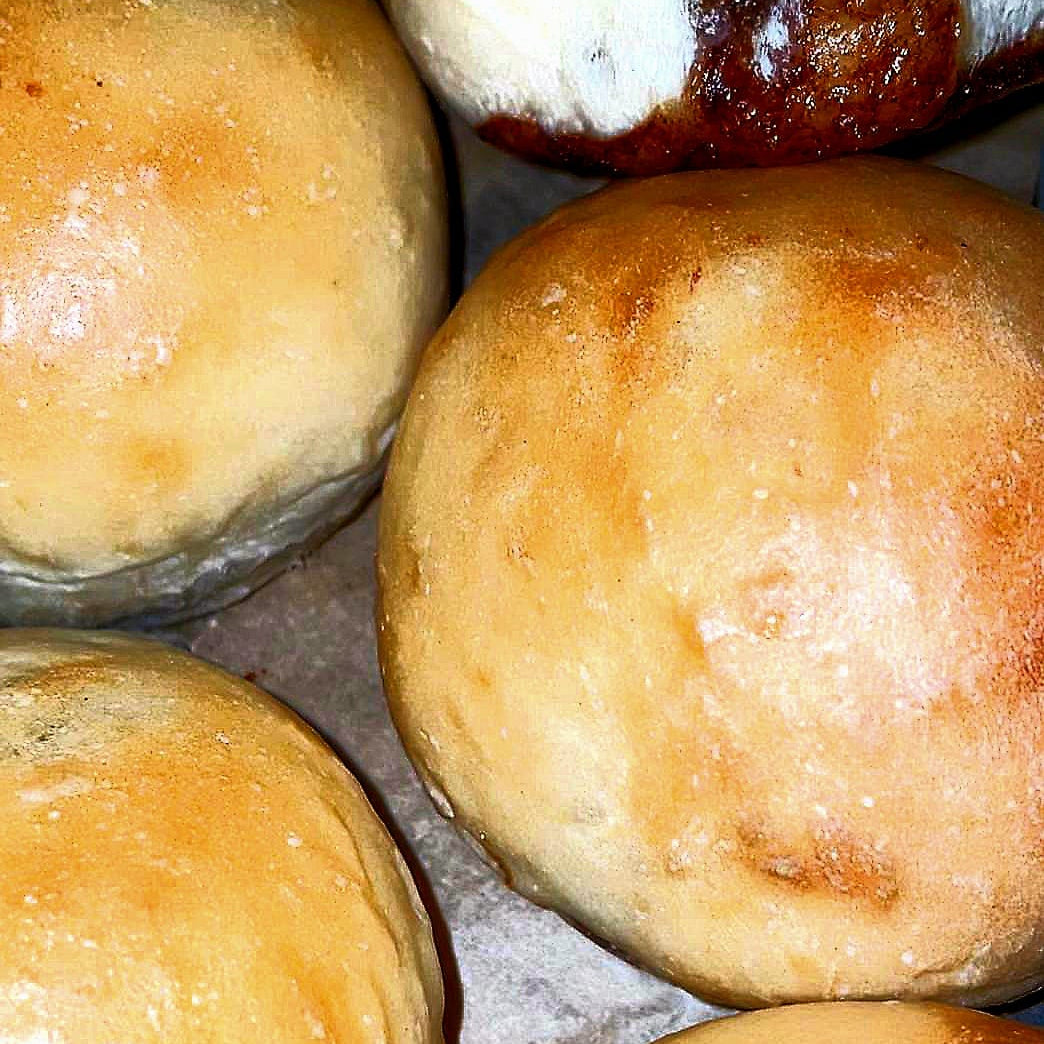 Cinnamon Crispy Buns